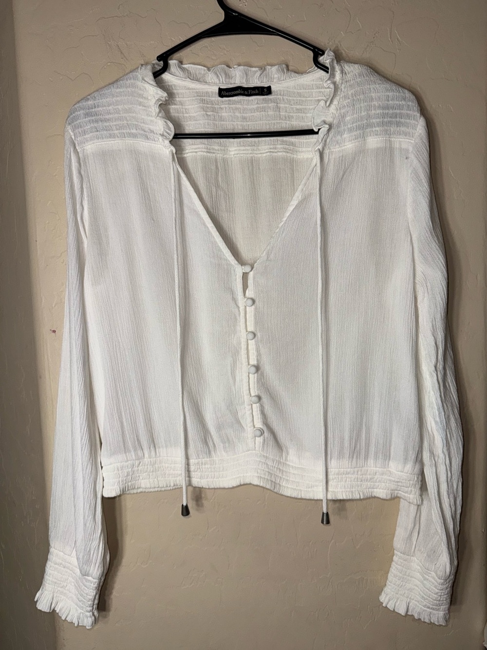 Abercrombie & Fitch White Gauze Smocked Ruffle Button Peasant Blouse long sleeve